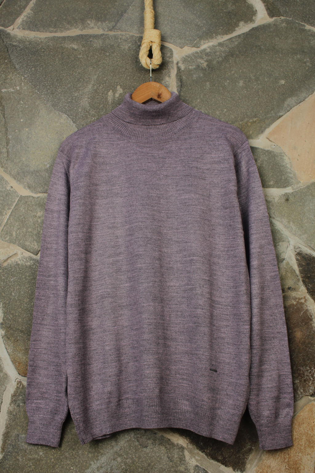 Cuello Alto Hilo – Uva