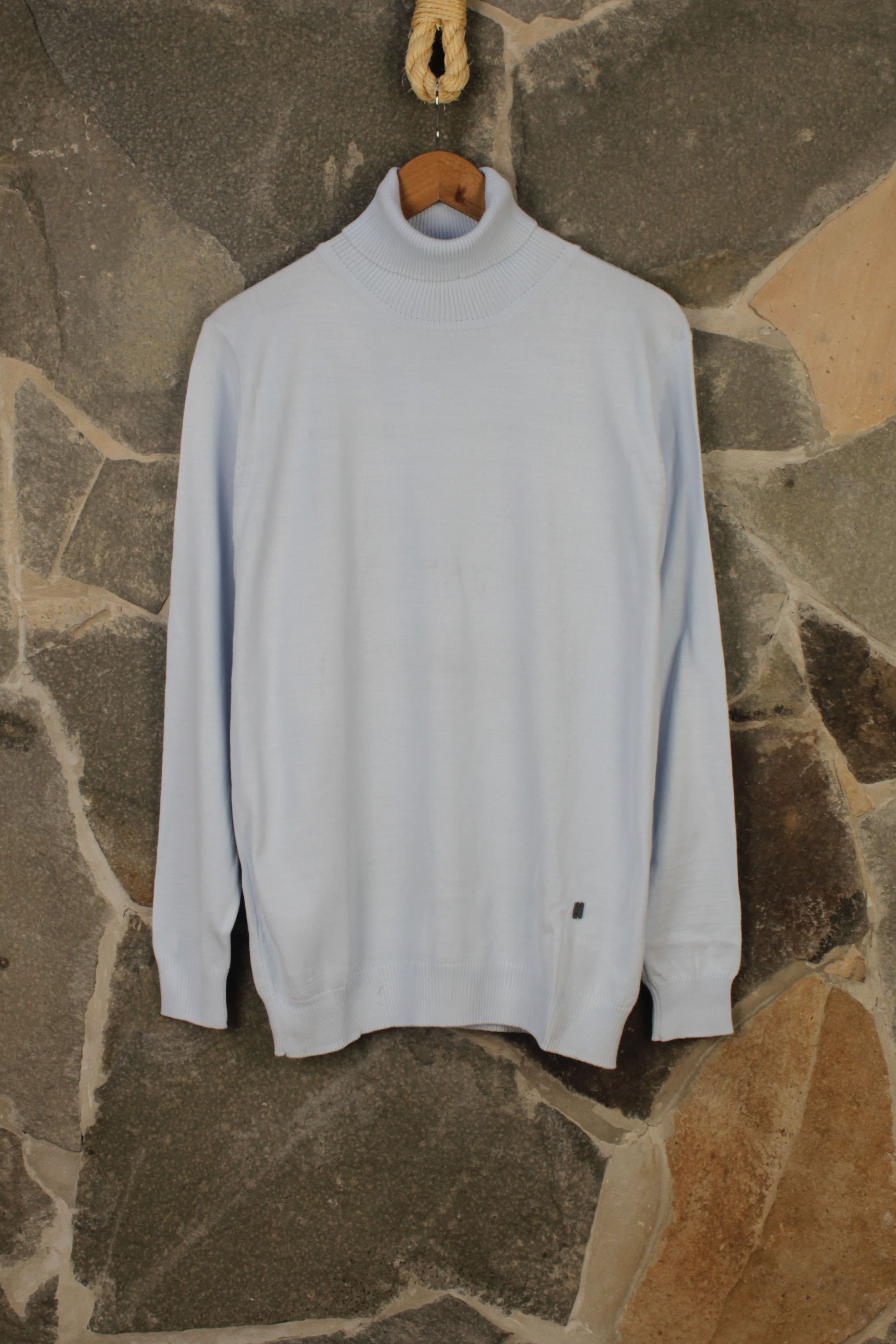 Cuello Alto Hilo – Celeste BB