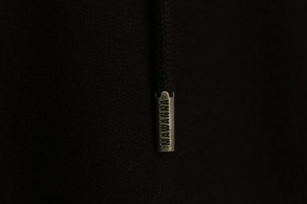 Polera Capucha – Negro